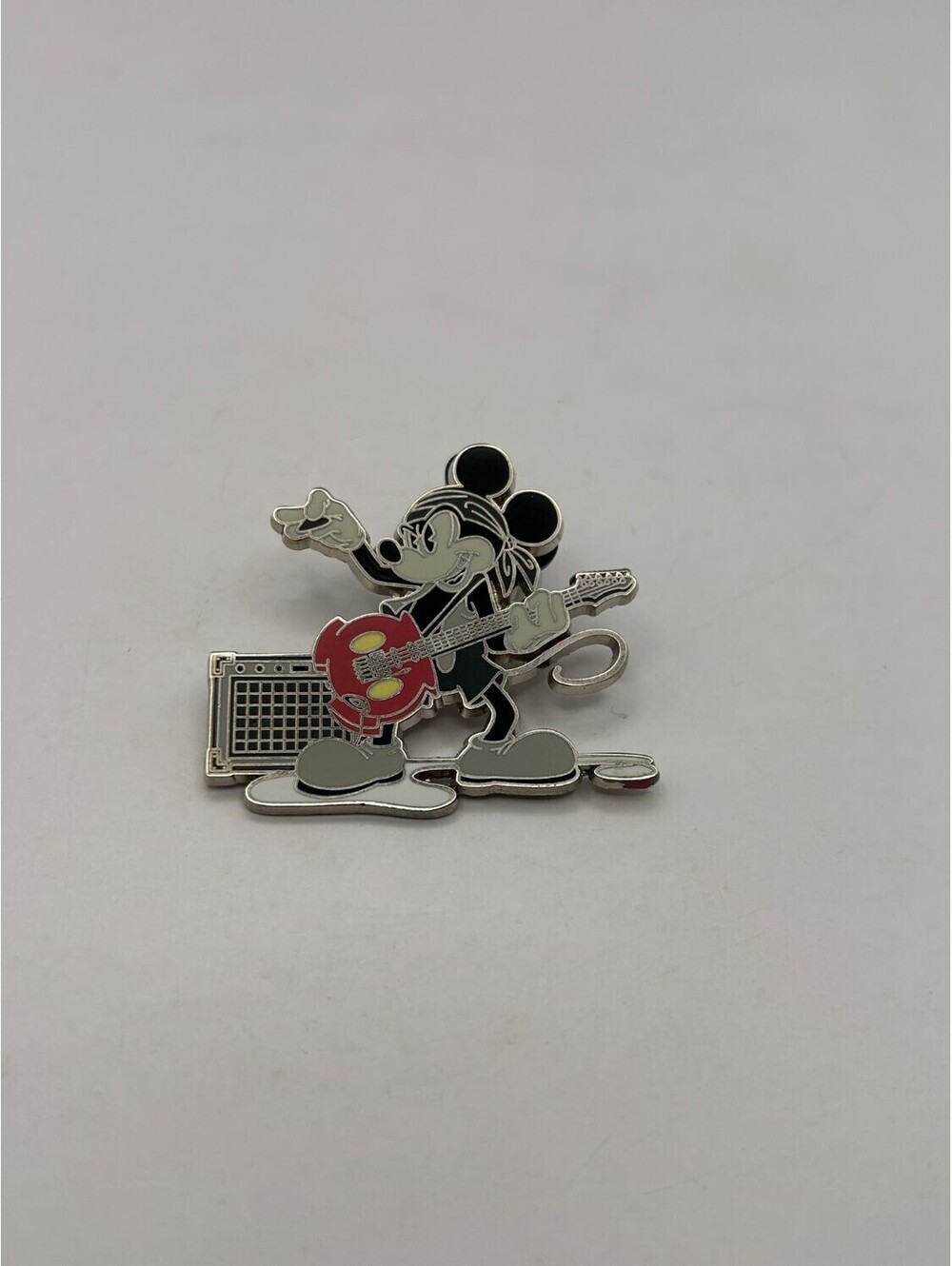 Disney Parks Pin Trading Rocker Mickey Mouse Electric Guitar Amp Rock Star 2011